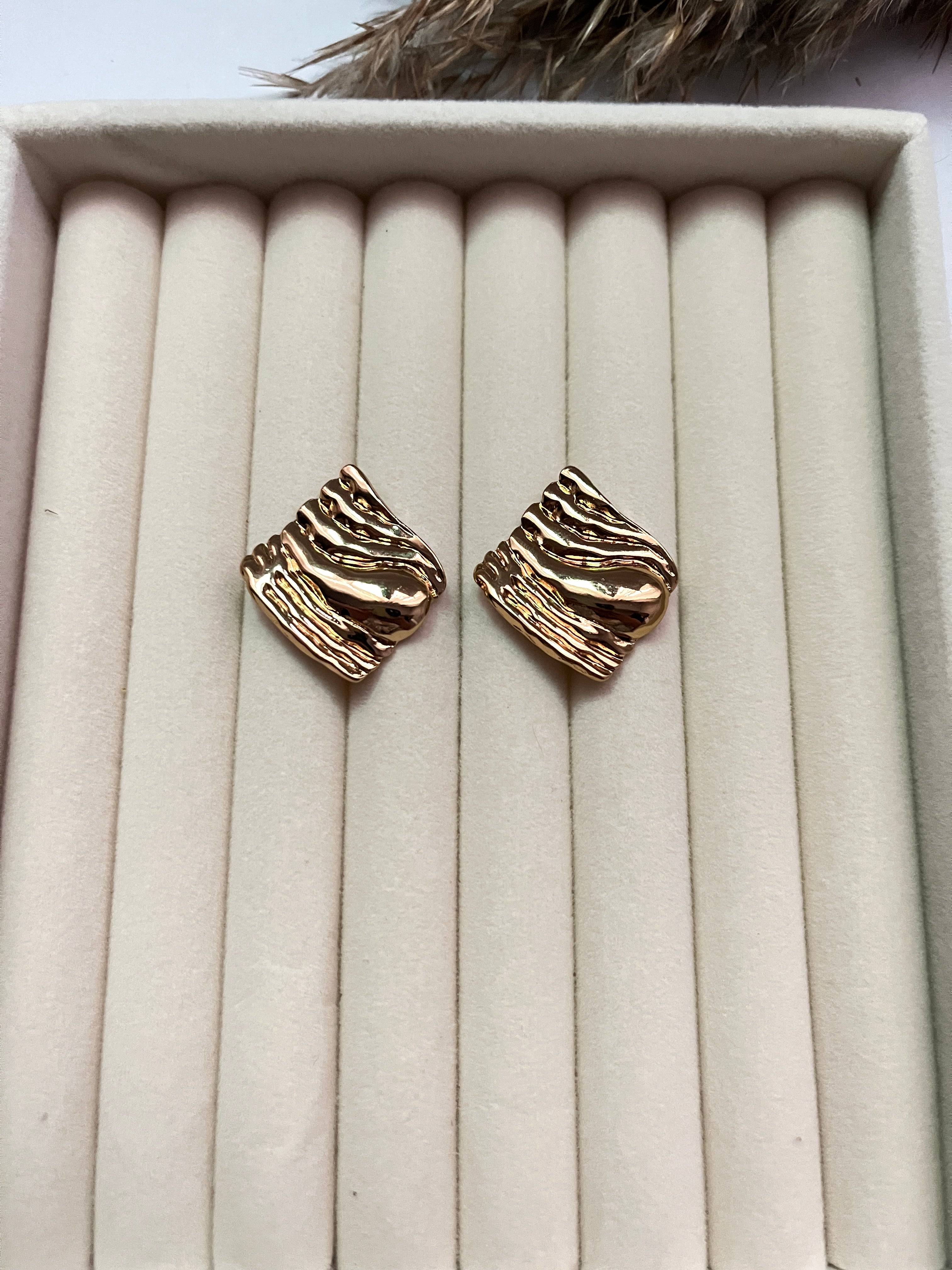 Seoul crushed gold earrings