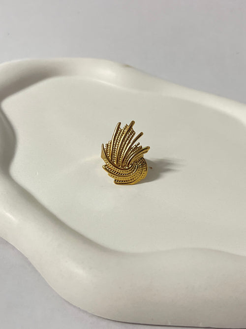 Seoul fluid muse ring