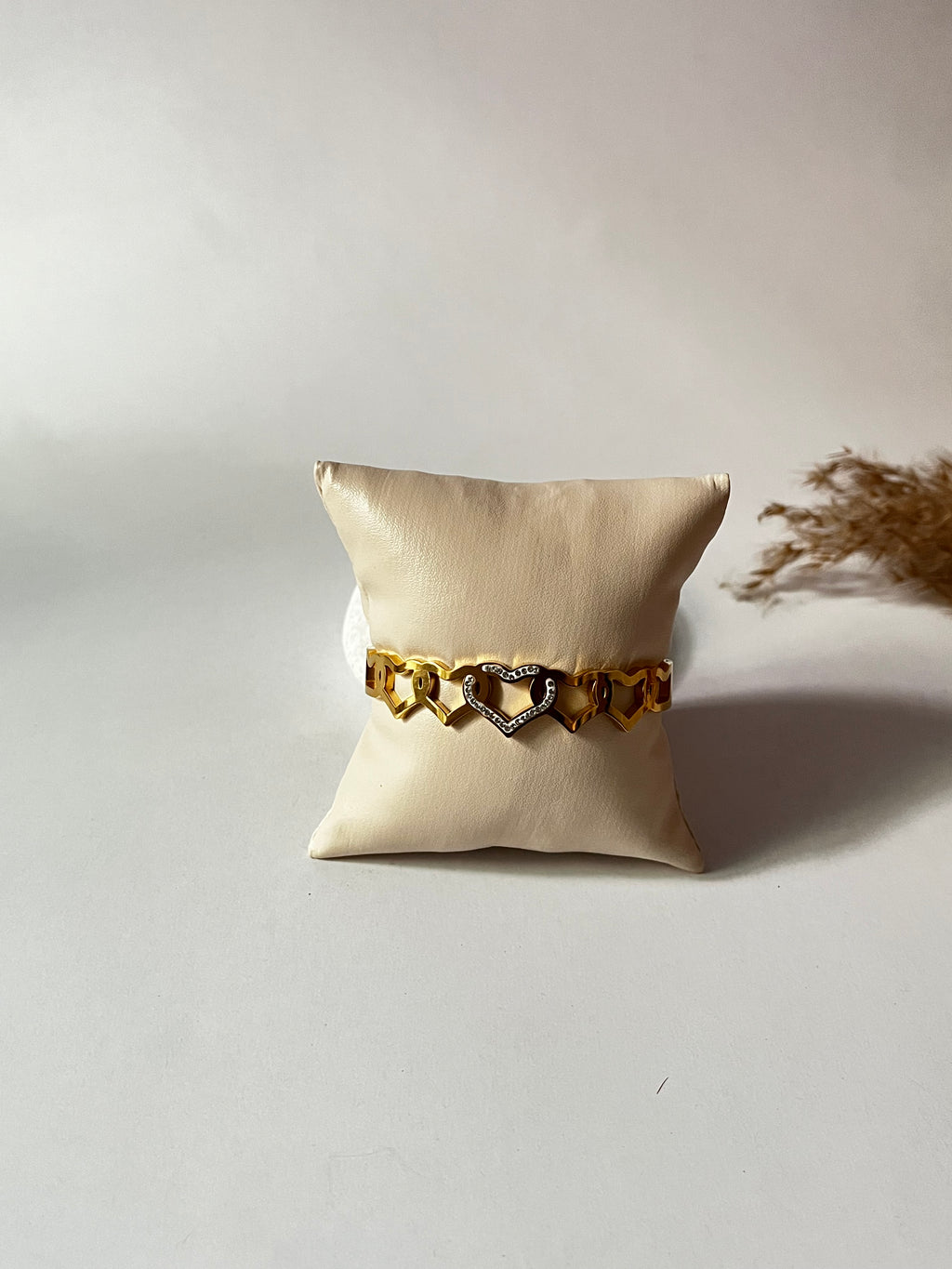 Trishya linked hearts bracelet