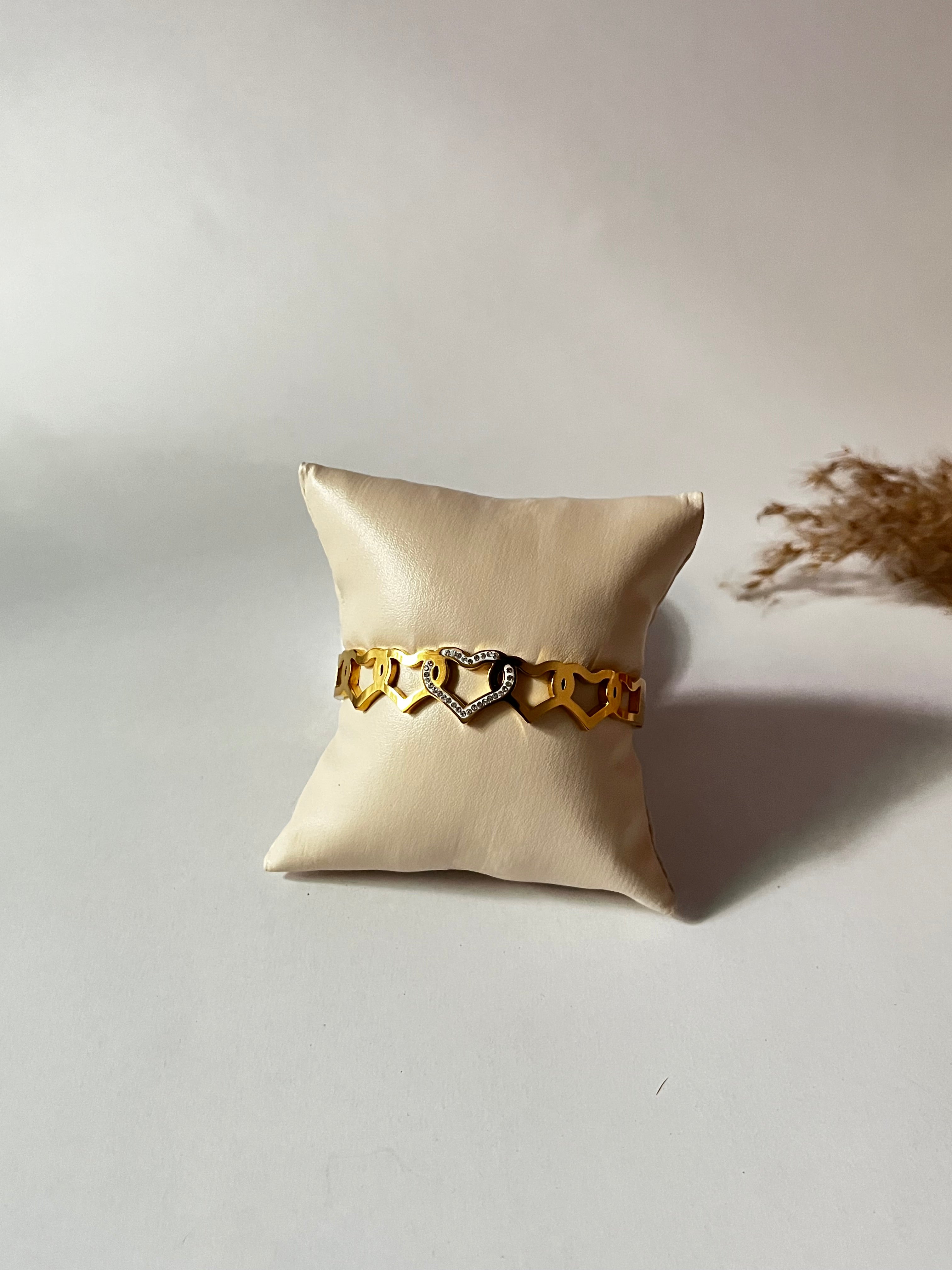 Trishya linked hearts bracelet