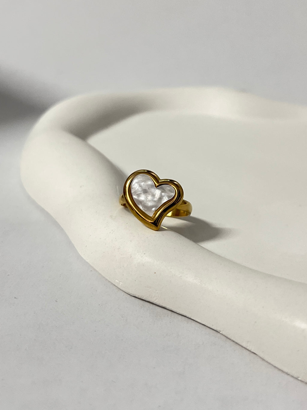 Trishya tiny heart ring