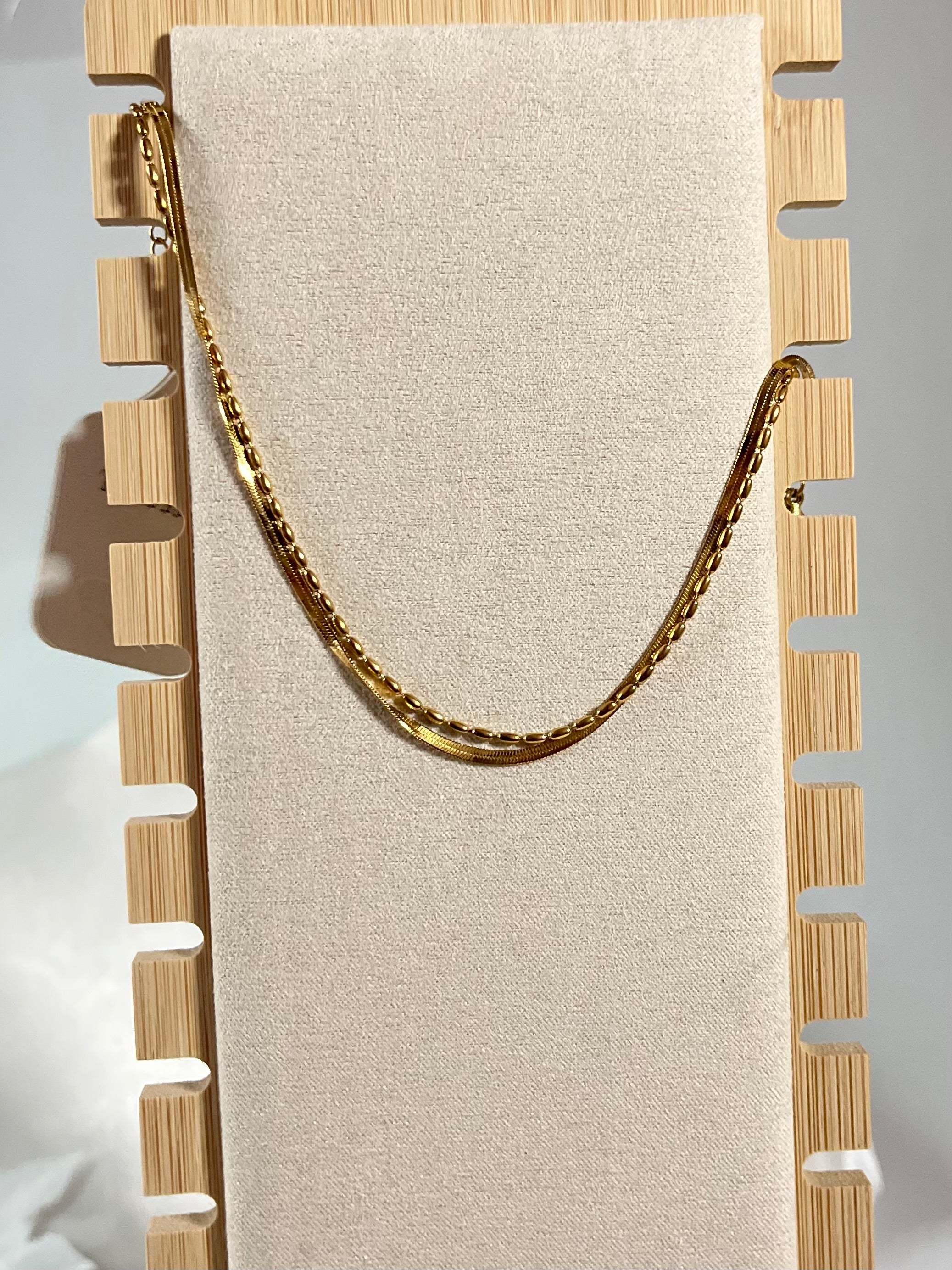 Serpent-inspired anklet
