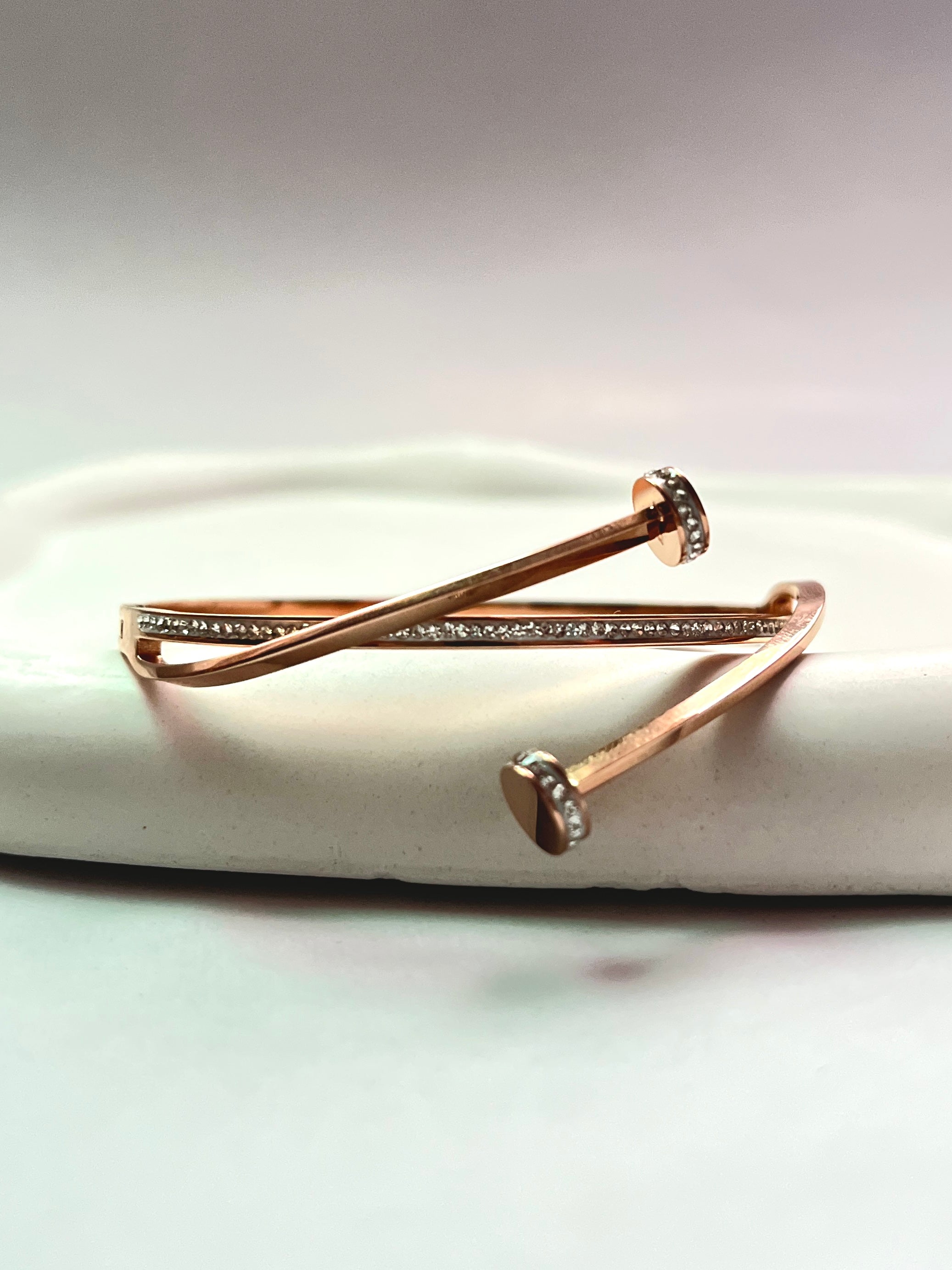 Trishya rose gold bracelet