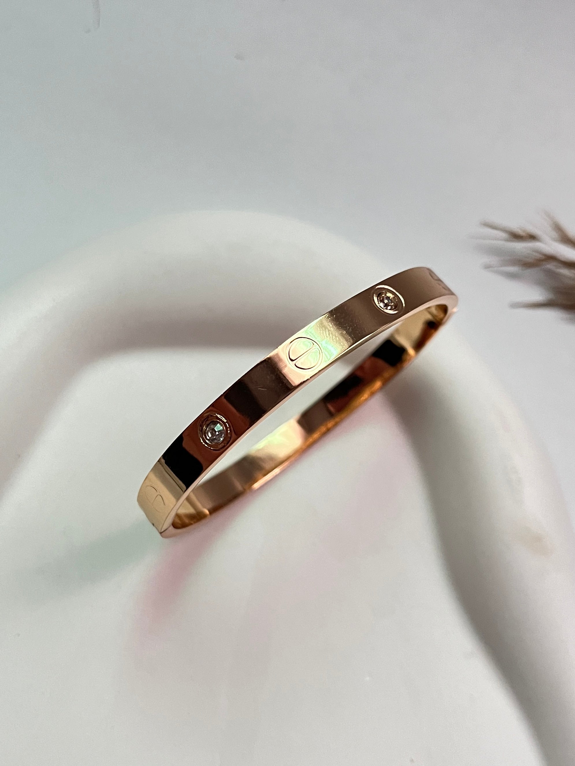 Seoul royal diamond bracelet