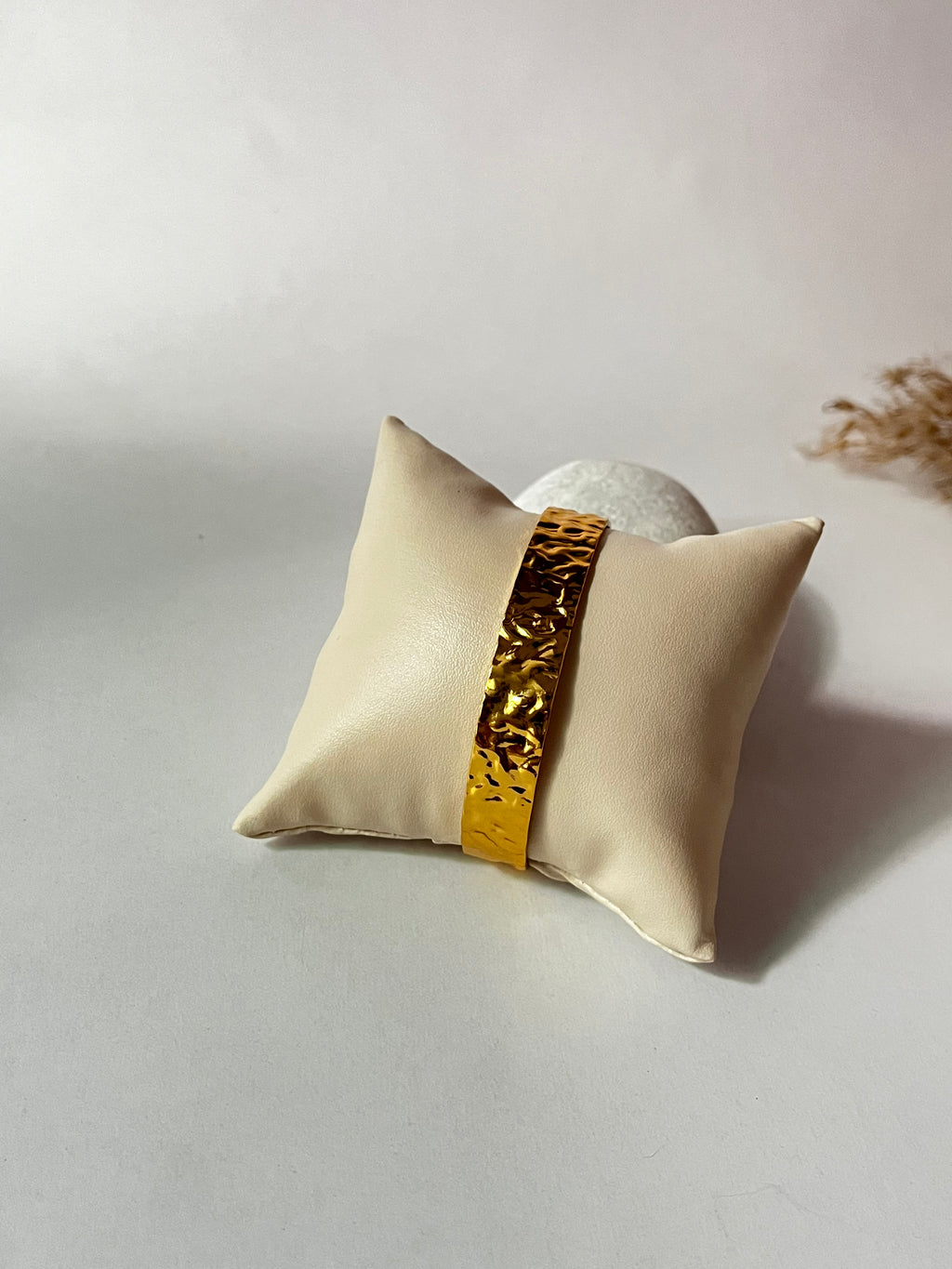 Seoul crushed gold bracelet