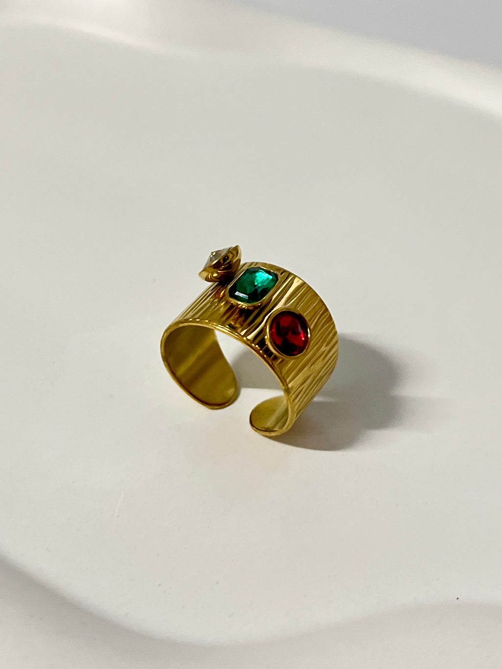Seoul precious ring