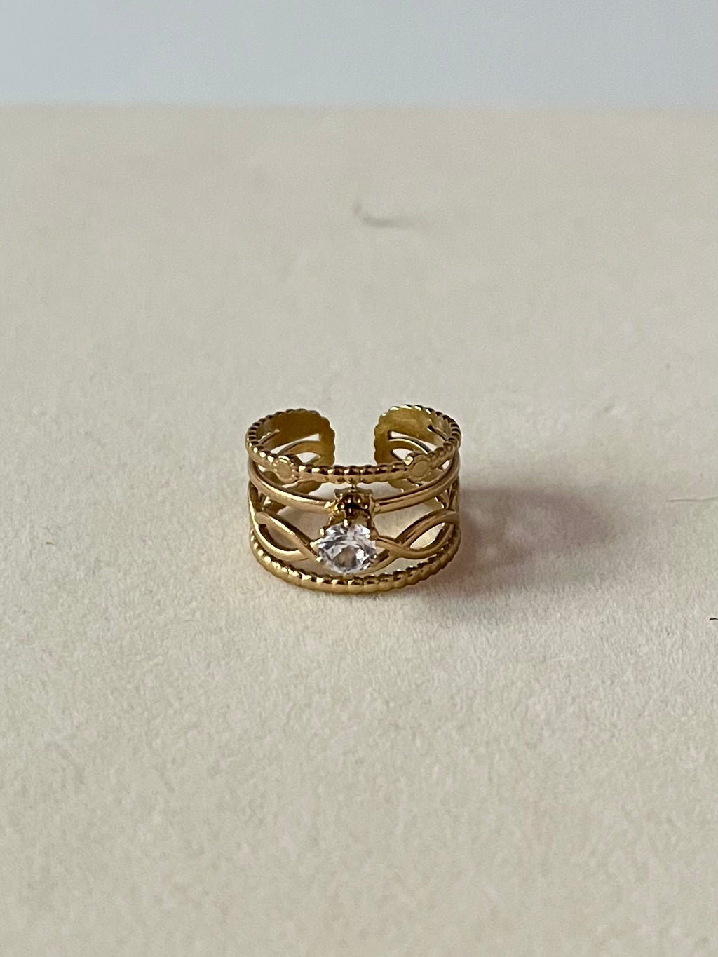 Seoul Radiant ring