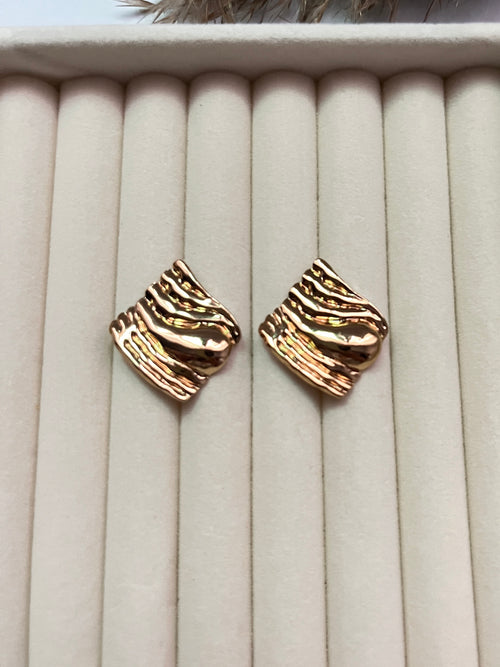 Seoul crushed gold earrings