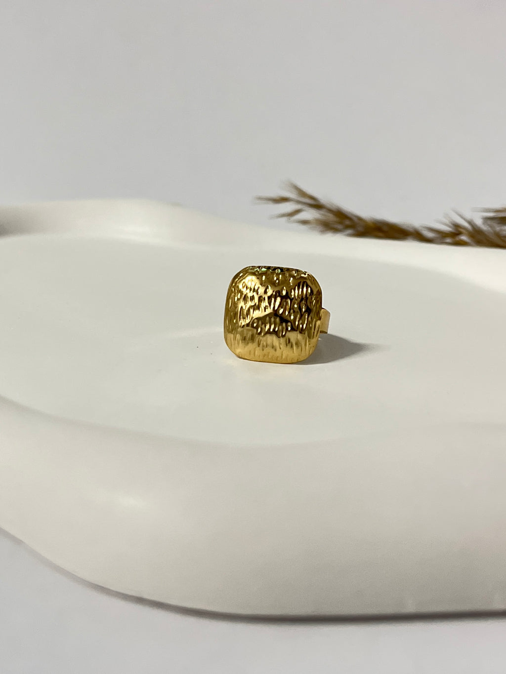 Seoul shine ring