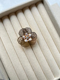 Eternal petal ring